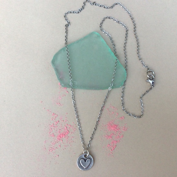 New Sundance Charm Heart Necklace - Picture 3 of 7